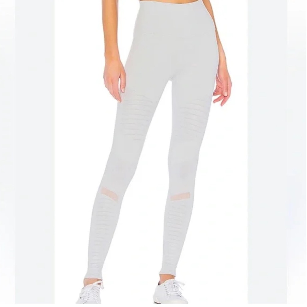 NWT ALO High-Waist Moto Legging Va-Va Vroom Dove Grey Glossy Size S